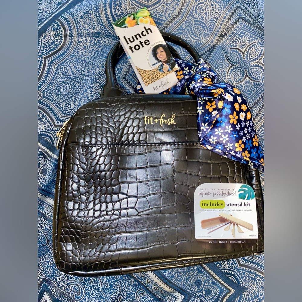 Fit + Fresh Lunch Bag with Utensils